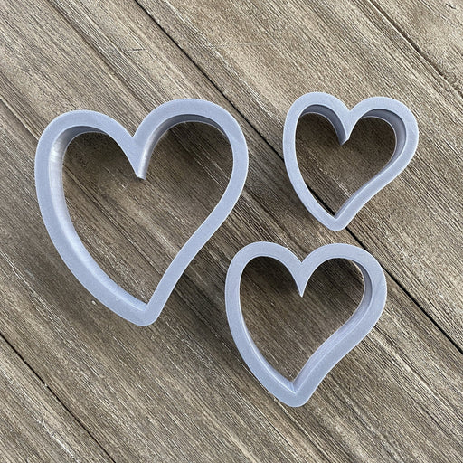 WORKING URL Curved Heart Cookie Cutter